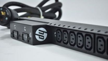 Picture of H5M58A HP 4.9 KVA 208 Volt 20 Outlet NA/JP Basic Power Distribution Unit For Proliant DL380E Gen8 12 LFF. New Bulk Pack.