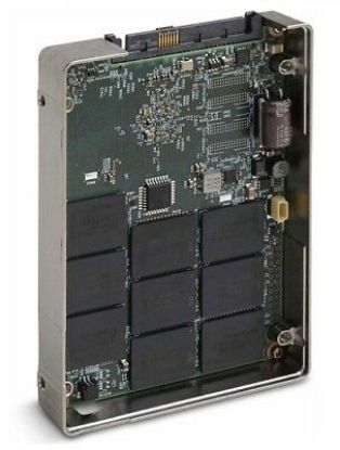 Picture of HUSMR1616ASS200 Western Digital 1.6TB SAS-12GBPS Ssd1600mr Mlc 2.5inch SSD | Refurbished