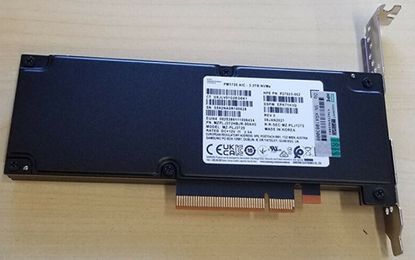Picture of MZ-PLJ3T20 Samsung PM1735 3.2TB PCI Express V5 Enterprise Internal SSD | Refurbished