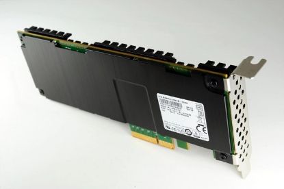 Picture of MZPKI3T2HMJM-000D3 Samsung 3.2TB SM1715 Series MLC PCI Express 3.0 X4 Internal SSD | Refurbished