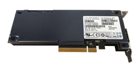 Picture of MZPLJ3T2HBJR-00AH3 Samsung 3.2 TB PM1735 3.2TB HHHI PCIE Express Enterprise Internal SSD | Refurbished