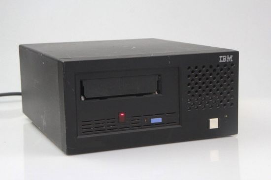Picture of 95P4949 IBM 800/1600GB LTO Ultrium-4 SAS FH Internal Tape Drive. Refurbished.