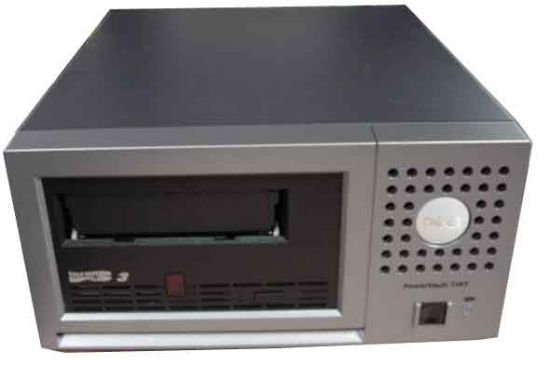 Picture of YD946 Dell 400/800GB PV110T LTO-3 SCSI/LVD External Tape Drive. Refurbished.